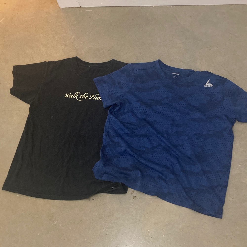 Reebok Kids Black and Blue Short Sleeve Tees plus bonus pirate tee. Boys 10 12